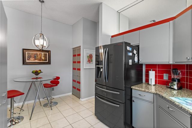 5379 Verona Drive E, Boynton Beach, FL 33437