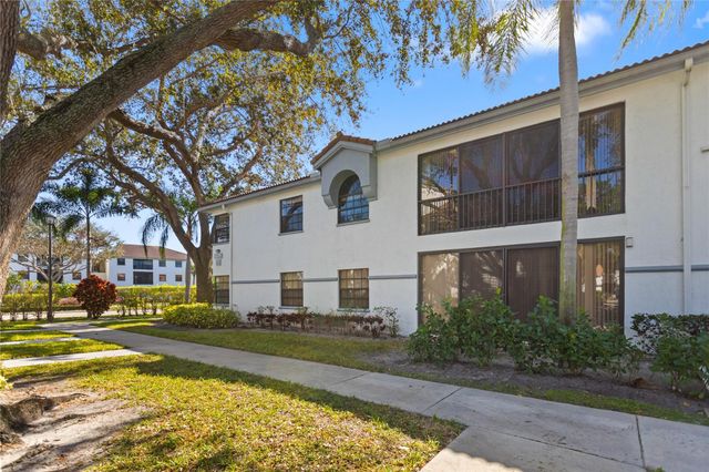 5379 Verona Drive E, Boynton Beach, FL 33437
