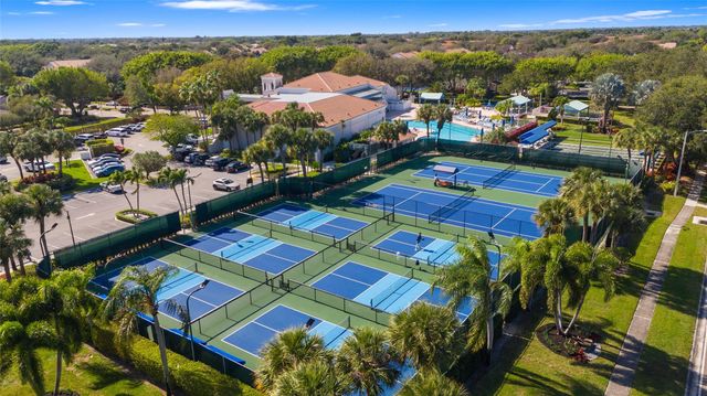 5379 Verona Drive E, Boynton Beach, FL 33437