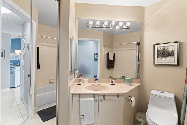 5379 Verona Drive E, Boynton Beach, FL 33437