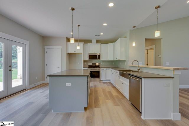 101 Powell Court, Easley, SC 29640
