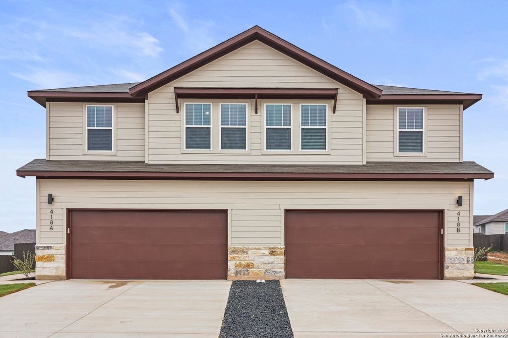 418 Cross Barn Blvd Unit A, Buda, TX 78610