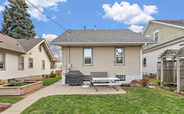 1229 Lafond Avenue, Saint Paul, MN 55104