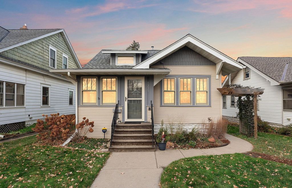 1229 Lafond Avenue, Saint Paul, MN 55104