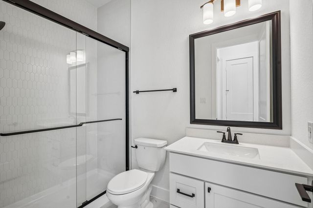 2327 Garden Arbor, Tomball, TX 77375