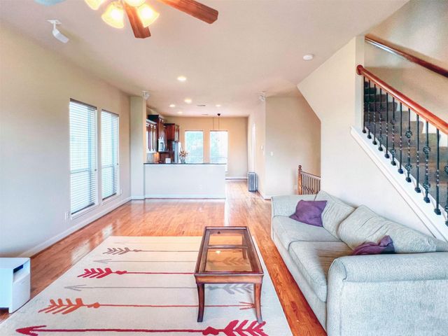 2325 Hutchins Street Street, Houston, TX 77004