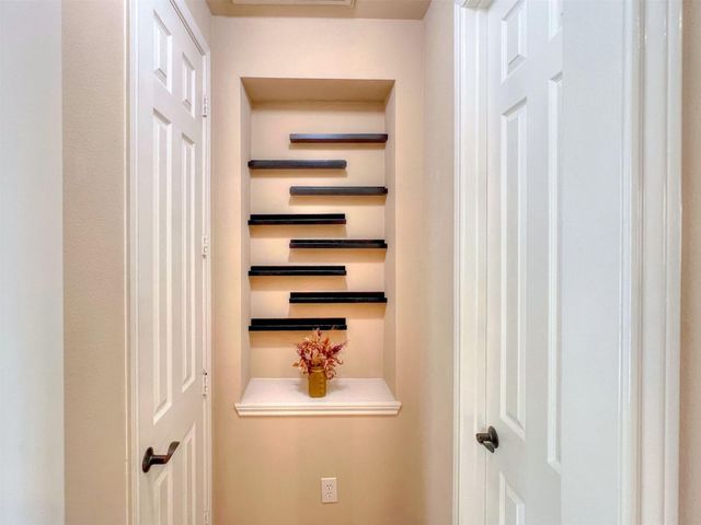 2325 Hutchins Street Street, Houston, TX 77004