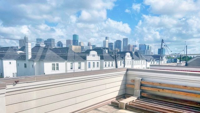 2325 Hutchins Street Street, Houston, TX 77004