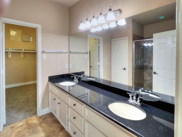 2325 Hutchins Street Street, Houston, TX 77004