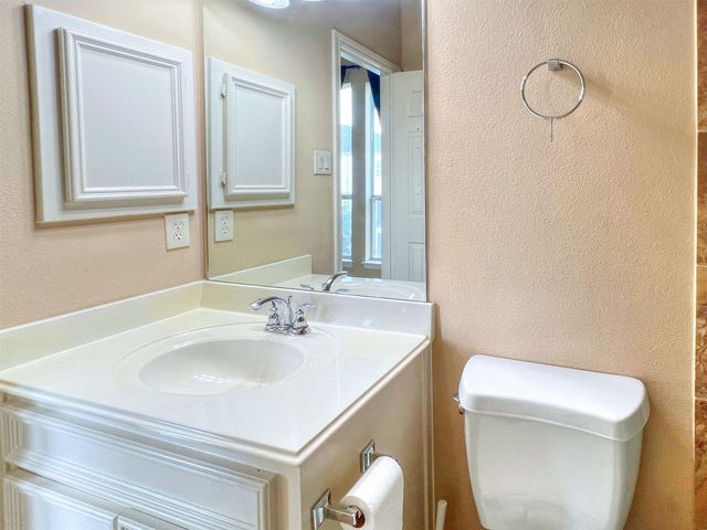 2325 Hutchins Street Street, Houston, TX 77004