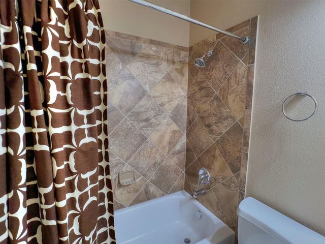 2325 Hutchins Street Street, Houston, TX 77004