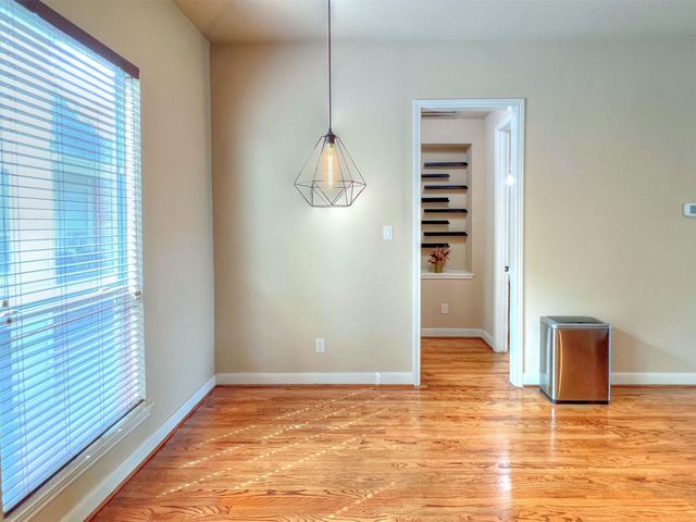 2325 Hutchins Street Street, Houston, TX 77004