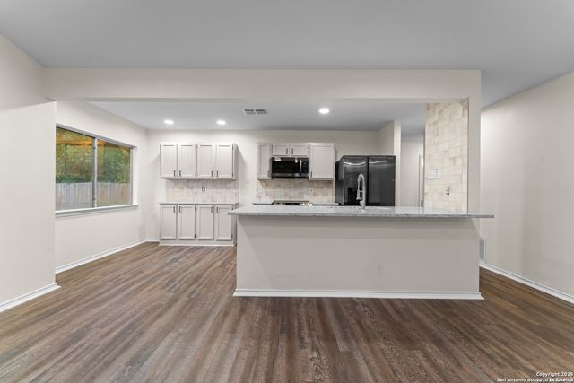 2278 KNIGHTS WOOD, San Antonio, TX 78231