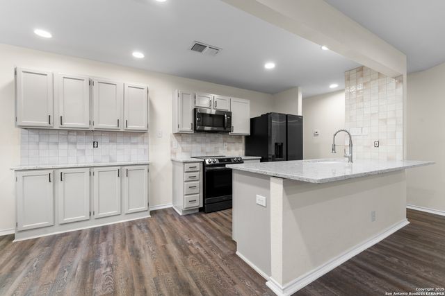 2278 KNIGHTS WOOD, San Antonio, TX 78231