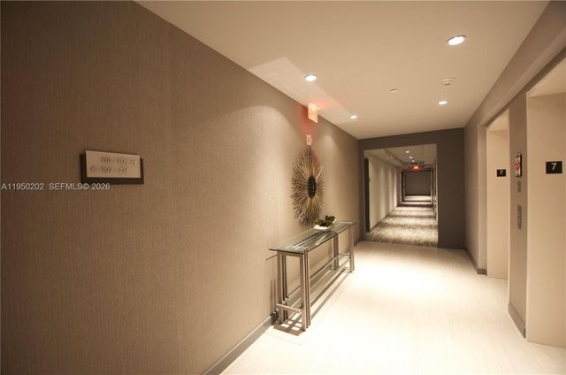 5300 Paseo Blvd 709, Doral, FL 33166