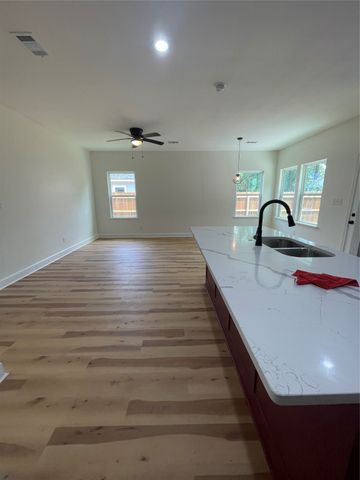 1520 Harris Street, Gainesville, TX 76240