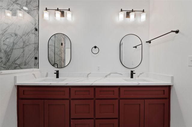 1520 Harris Street, Gainesville, TX 76240