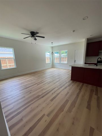 1520 Harris Street, Gainesville, TX 76240