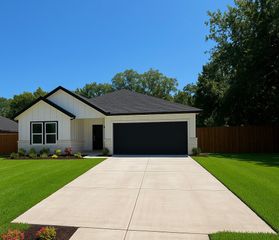 1520 Harris Street, Gainesville, TX 76240