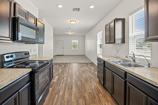 960 Bunton Reserve BLVD, Kyle, TX 78640