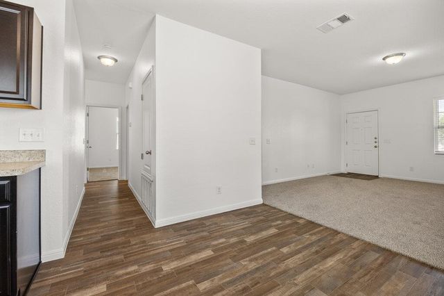 960 Bunton Reserve BLVD, Kyle, TX 78640