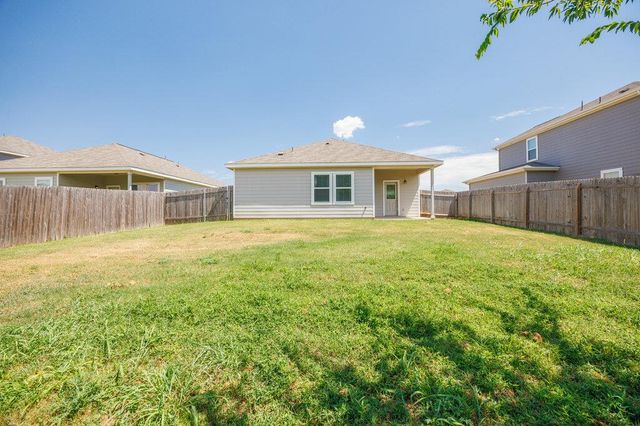 960 Bunton Reserve BLVD, Kyle, TX 78640