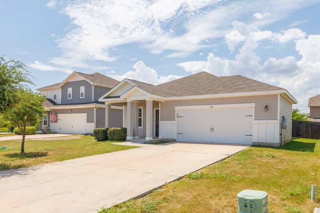 960 Bunton Reserve BLVD, Kyle, TX 78640