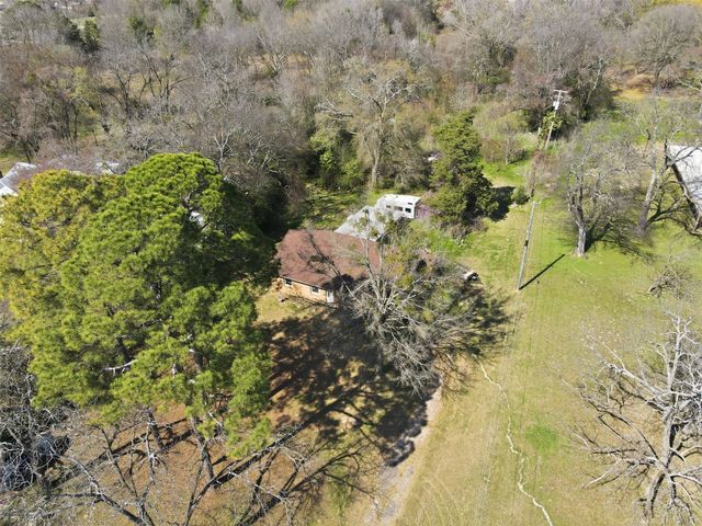 615 Quitman Street, Pittsburg, TX 75686