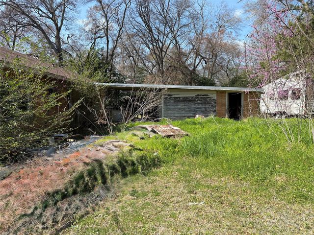 615 Quitman Street, Pittsburg, TX 75686