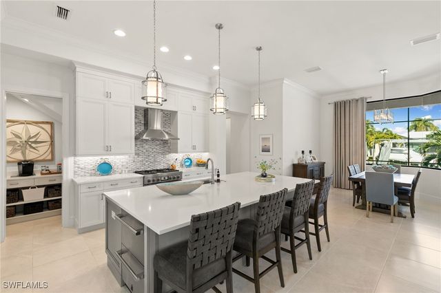 1806 Maywood CT, Marco Island, FL 34145