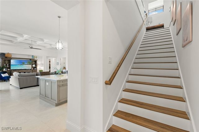 1806 Maywood CT, Marco Island, FL 34145