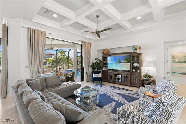 1806 Maywood CT, Marco Island, FL 34145