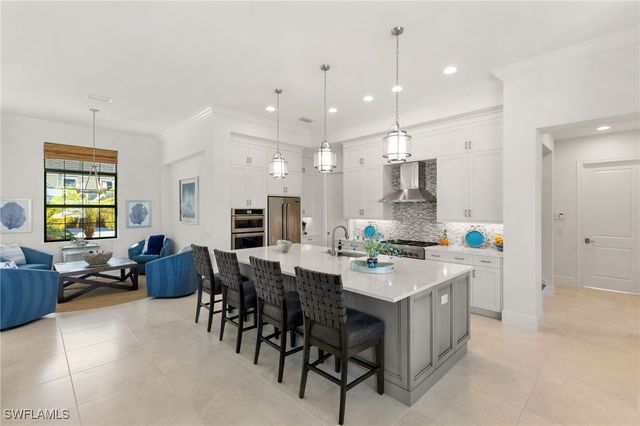 1806 Maywood CT, Marco Island, FL 34145