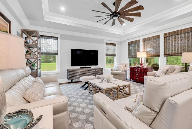 1565 Crested Iris Way, North Myrtle Beach, SC 29582