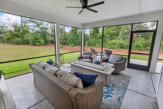 1565 Crested Iris Way, North Myrtle Beach, SC 29582