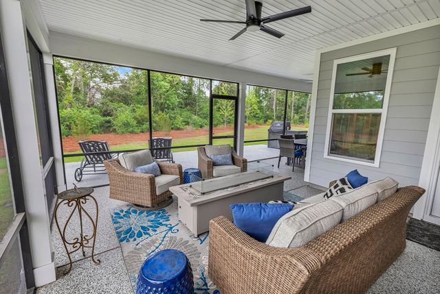 1565 Crested Iris Way, North Myrtle Beach, SC 29582