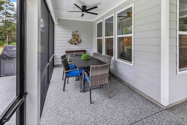 1565 Crested Iris Way, North Myrtle Beach, SC 29582