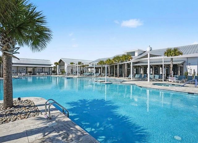 1565 Crested Iris Way, North Myrtle Beach, SC 29582