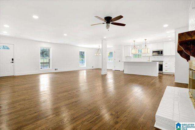 534 LINDEN STREET, Trussville, AL 35173