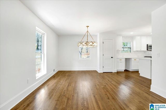 534 LINDEN STREET, Trussville, AL 35173