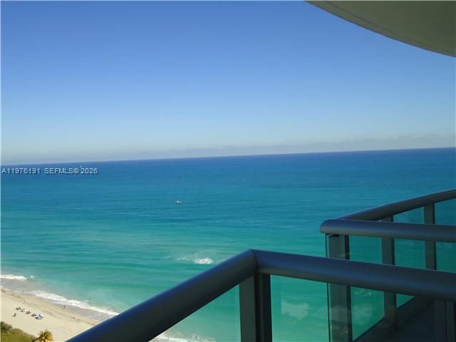 18683 COLLINS AV 2306, Sunny Isles Beach, FL 33160