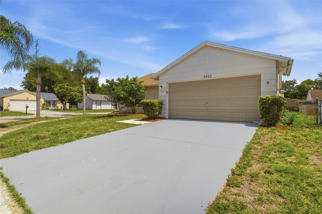 7955 ADELAIDE LOOP, New Port Richey, FL 34655