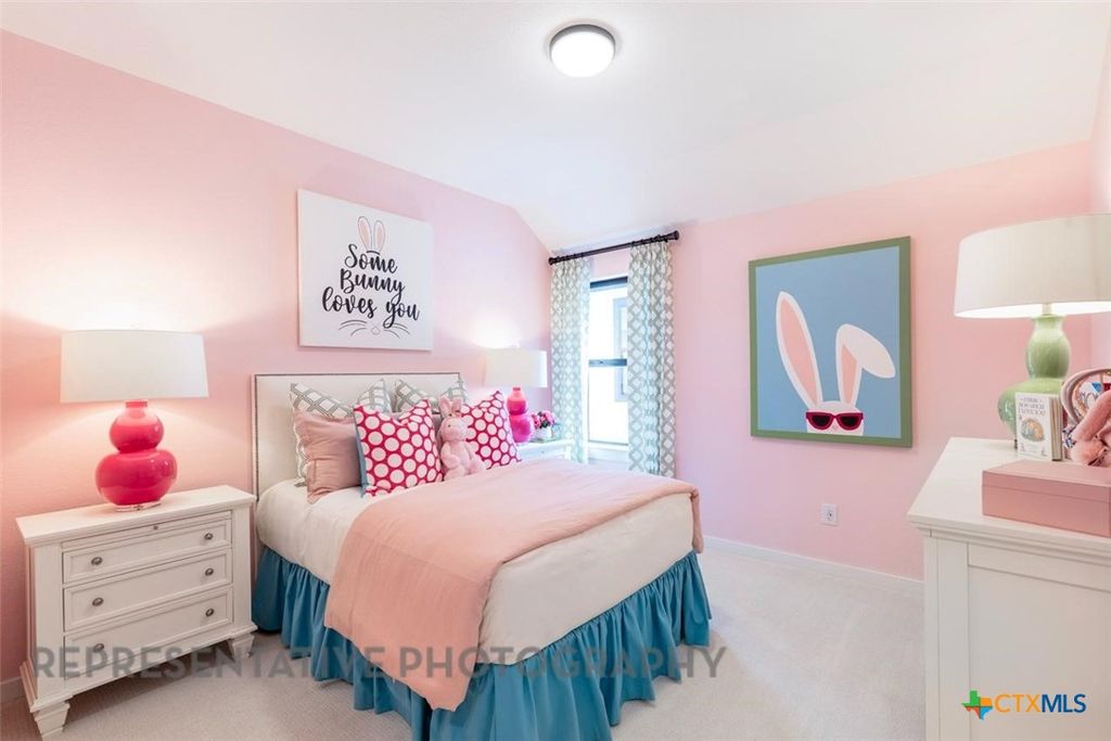 Image 25 of property listing at 212 Menlo Bend, Liberty Hill, TX 78642