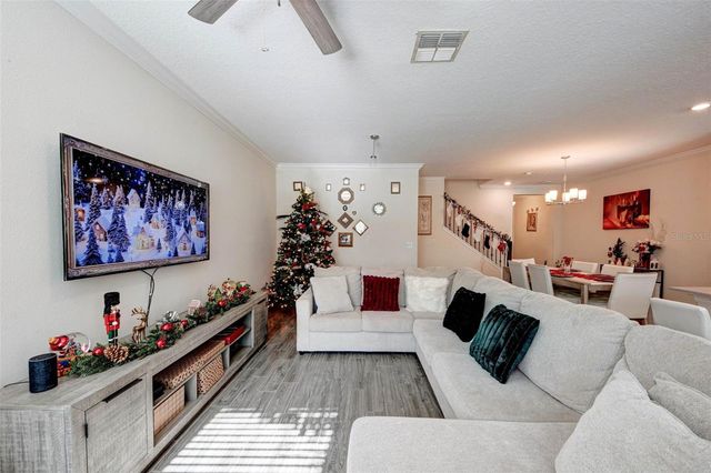 8506 WINGFOOT ROAD, Davenport, FL 33896