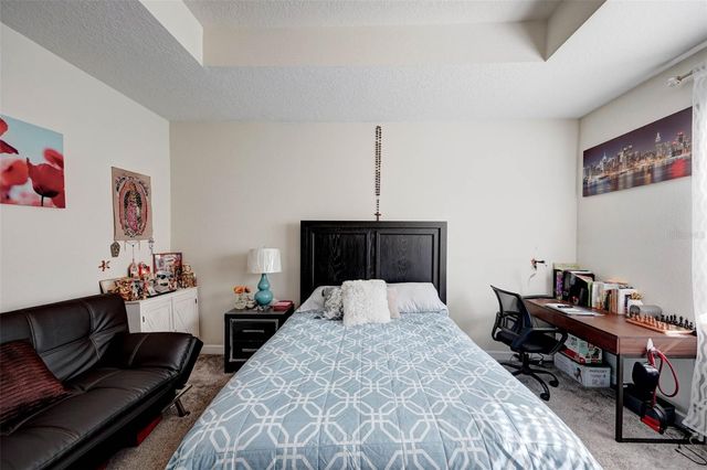 8506 WINGFOOT ROAD, Davenport, FL 33896