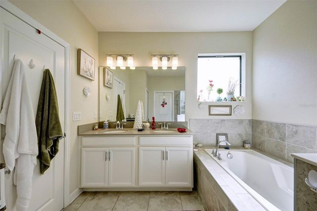 8506 WINGFOOT ROAD, Davenport, FL 33896