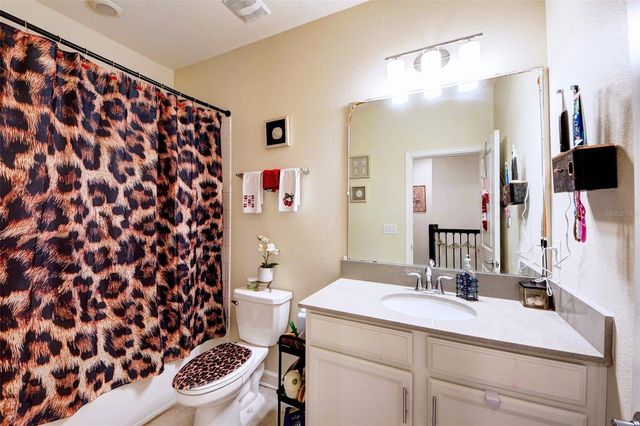 8506 WINGFOOT ROAD, Davenport, FL 33896