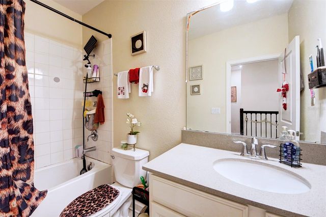 8506 WINGFOOT ROAD, Davenport, FL 33896