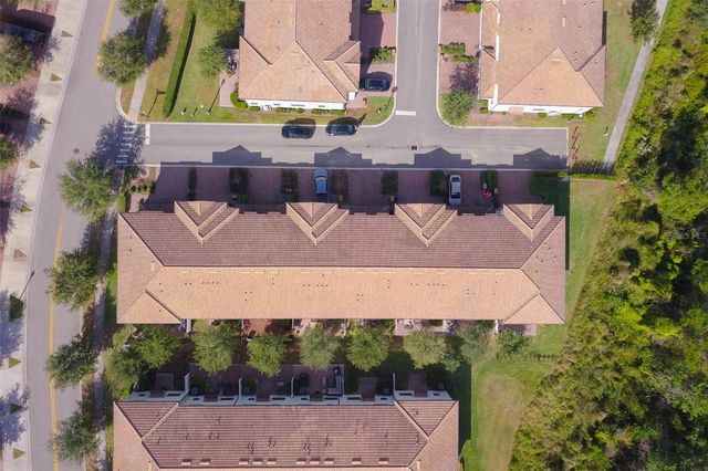 8506 WINGFOOT ROAD, Davenport, FL 33896