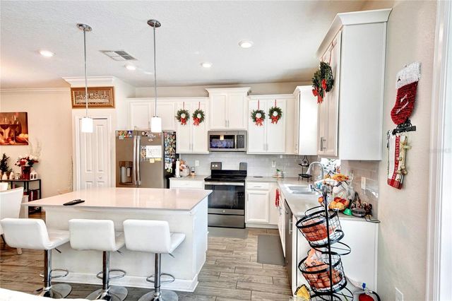 8506 WINGFOOT ROAD, Davenport, FL 33896